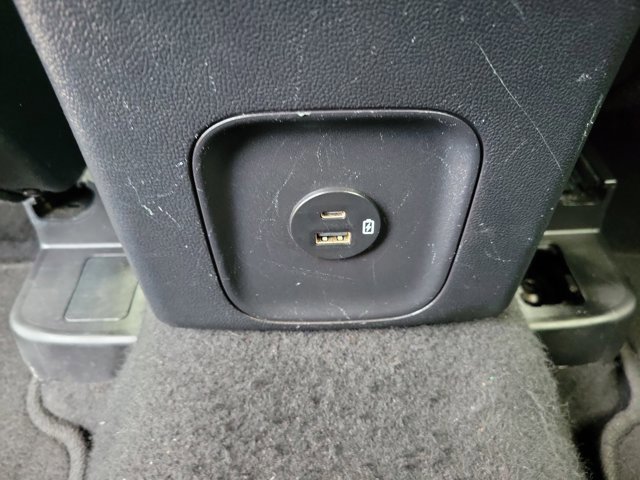 Certified 2020 Ford Escape SE image 17