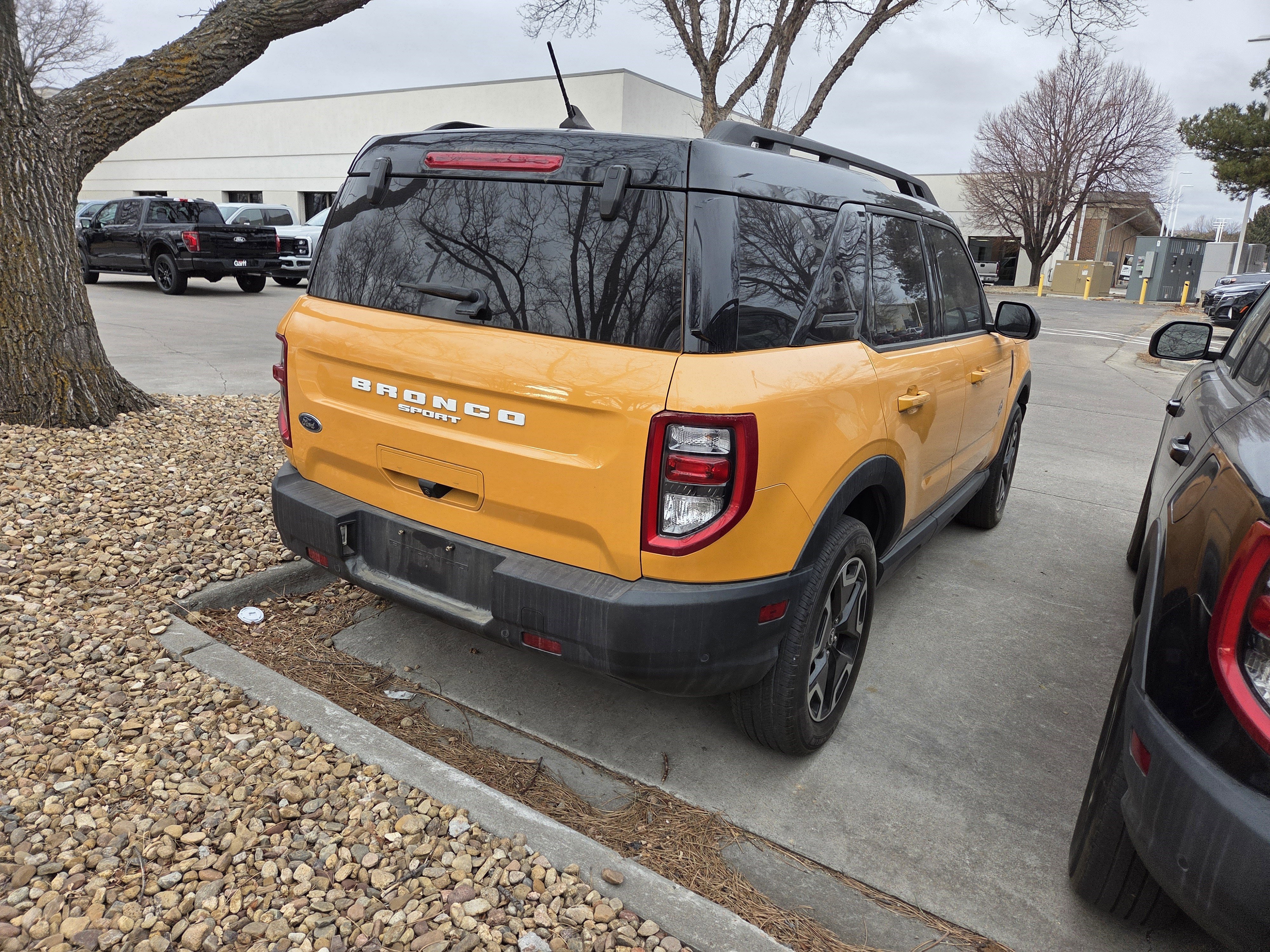 Certified 2022 Ford Bronco Sport Outer Banks w/ Tech Package image 6