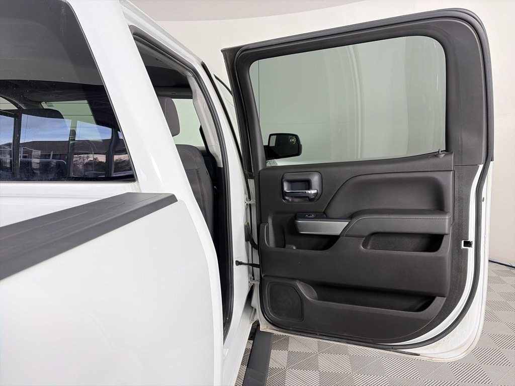 Used 2018 Chevrolet Silverado 1500 LT w/ Texas Edition image 27