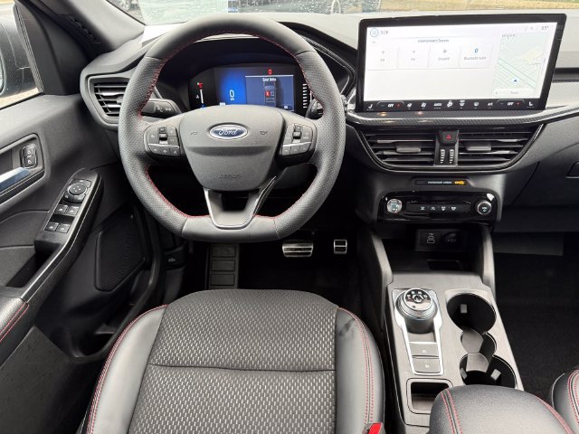 Certified 2024 Ford Escape ST-Line w/ Tech Pack #1 AWD/4WD image 8