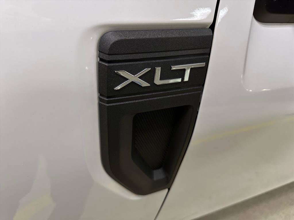 Certified 2024 Ford Maverick XLT image 12