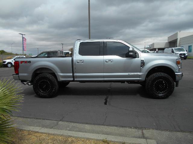 Certified 2022 Ford F250 Lariat w/ FX4 Off-Road Package AWD/4WD image 3
