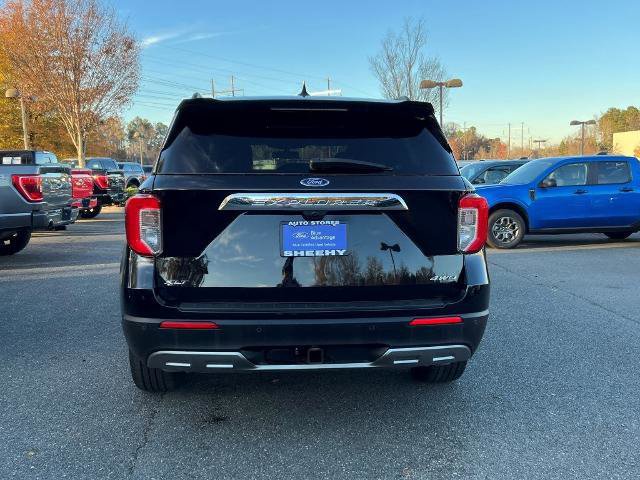 Certified 2022 Ford Explorer XLT w/ Equipment Group 202A image 5