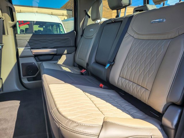 Certified 2025 Ford F450 Platinum w/ Platinum Plus Package image 16