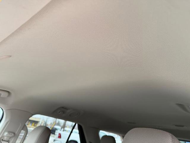 Certified 2024 Ford Explorer XLT w/ Class IV Trailer Tow Package image 24