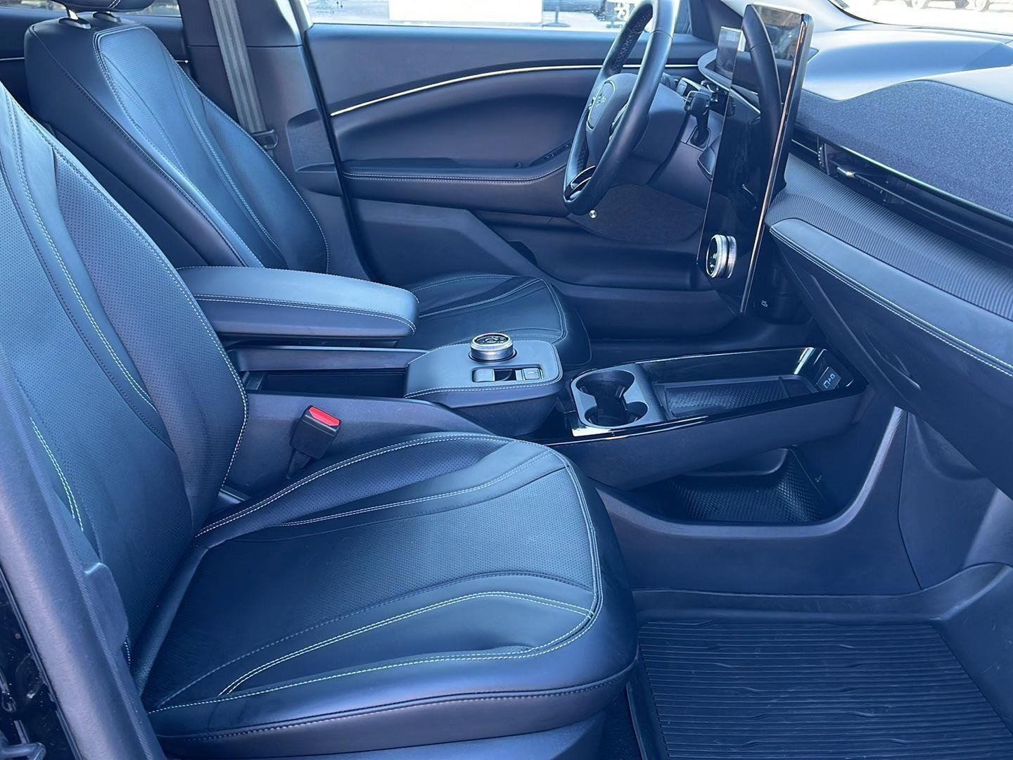 Certified 2024 Ford Mustang Mach-E Premium image 30