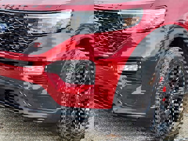 Certified 2023 Ford Explorer ST w/ Equipment Group 401A image 31
