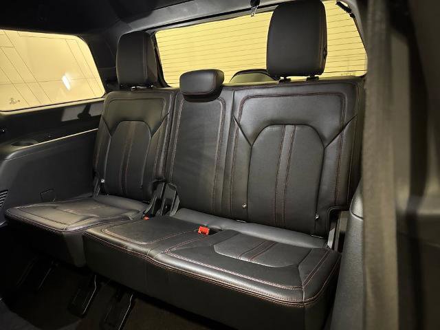 Certified 2024 Ford Expedition Limited image 27