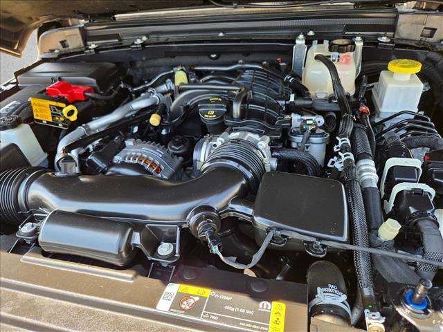 Used 2023 Jeep Gladiator Mojave w/ LED Lighting Group AWD/4WD image 23