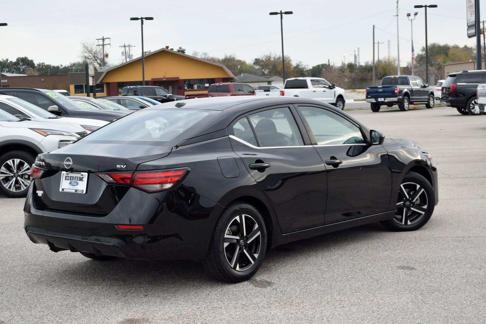 Used 2024 Nissan Sentra SV image 10