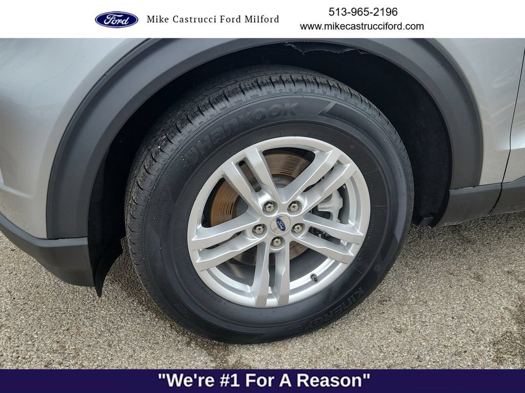 Certified 2023 Ford Explorer XLT RWD image 9
