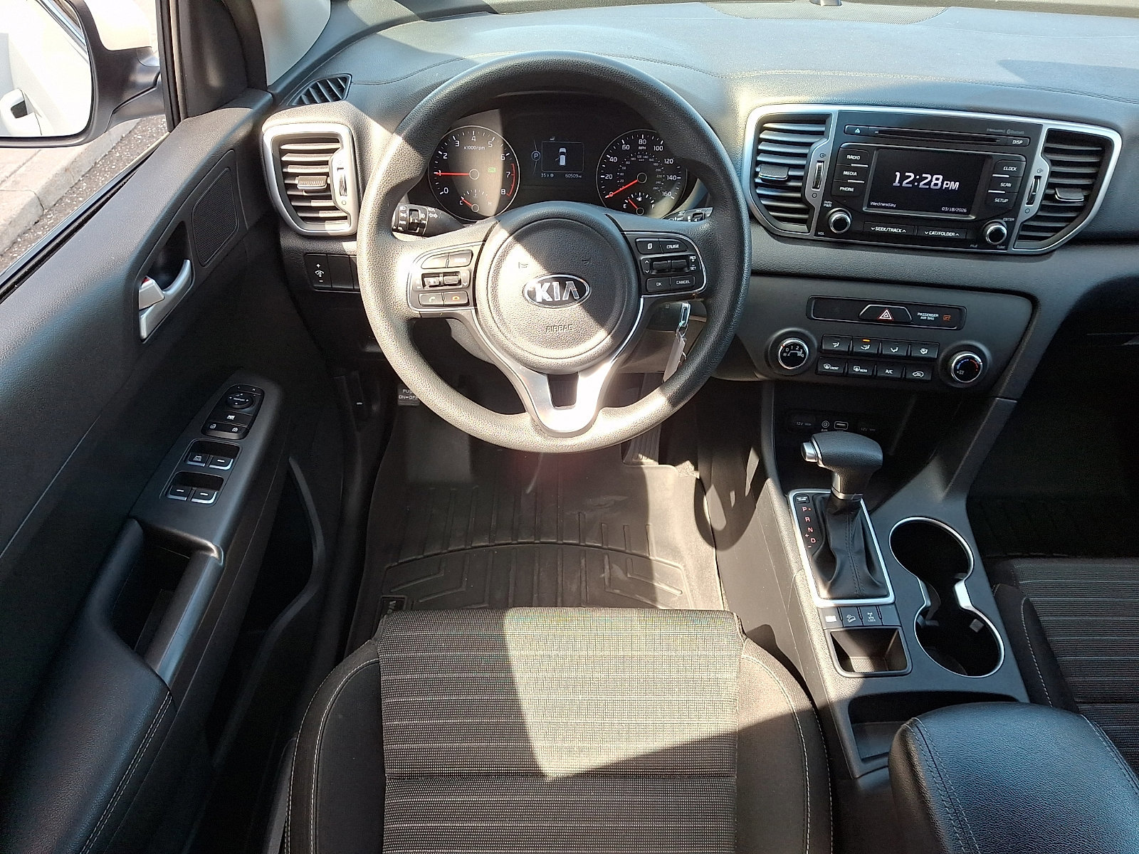 Used 2018 Kia Sportage LX image 14