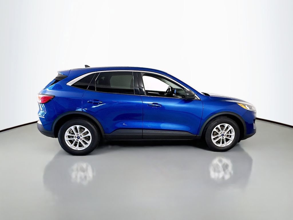 Certified 2022 Ford Escape SE FWD image 12