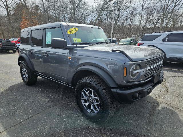 Certified 2025 Ford Bronco Badlands AWD/4WD image 3