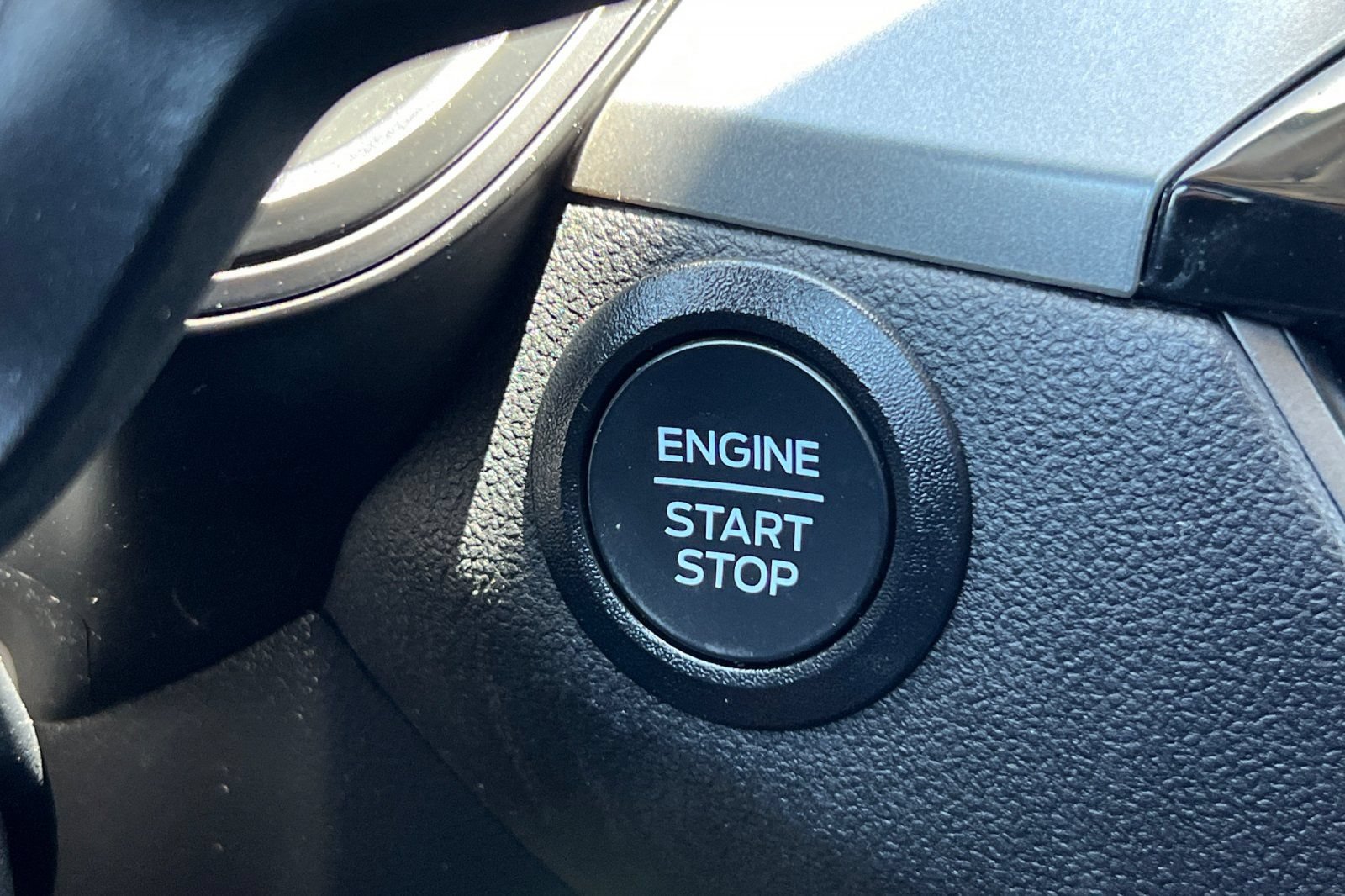 Certified 2024 Ford Escape Active FWD image 23