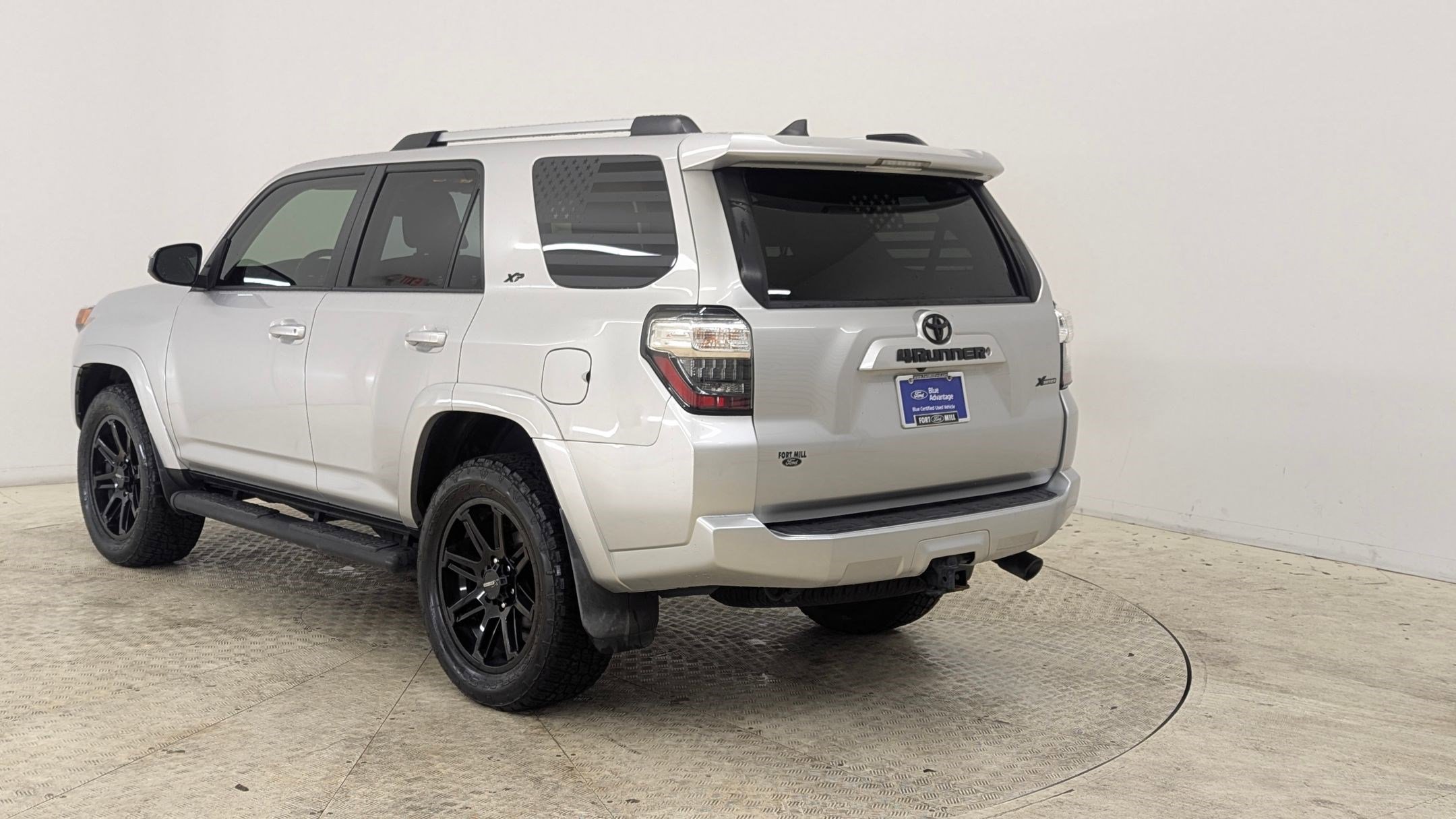 Used 2021 Toyota 4Runner SR5 image 3