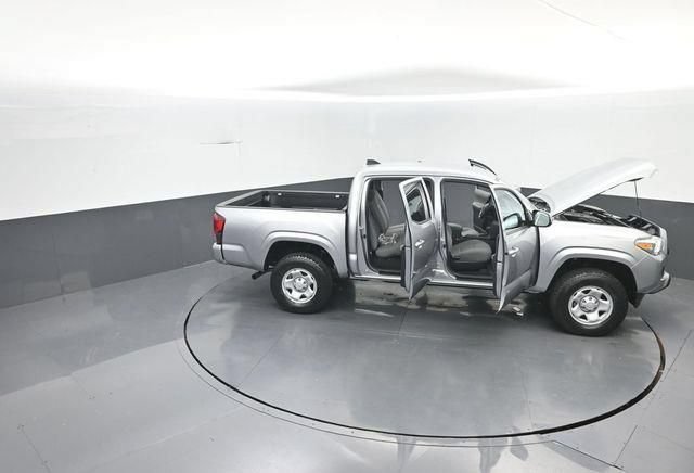 Used 2023 Toyota Tacoma SR AWD/4WD image 44