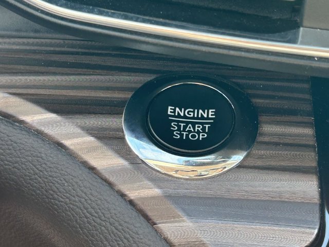 Certified 2024 Ford Explorer Limited w/ Limited Technology Package RWD image 26