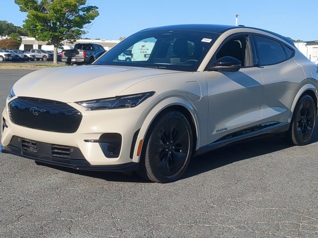 Certified 2025 Ford Mustang Mach-E GT AWD/4WD image 8
