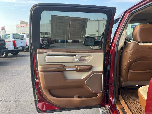 Used 2019 RAM 1500 Laramie AWD/4WD image 20