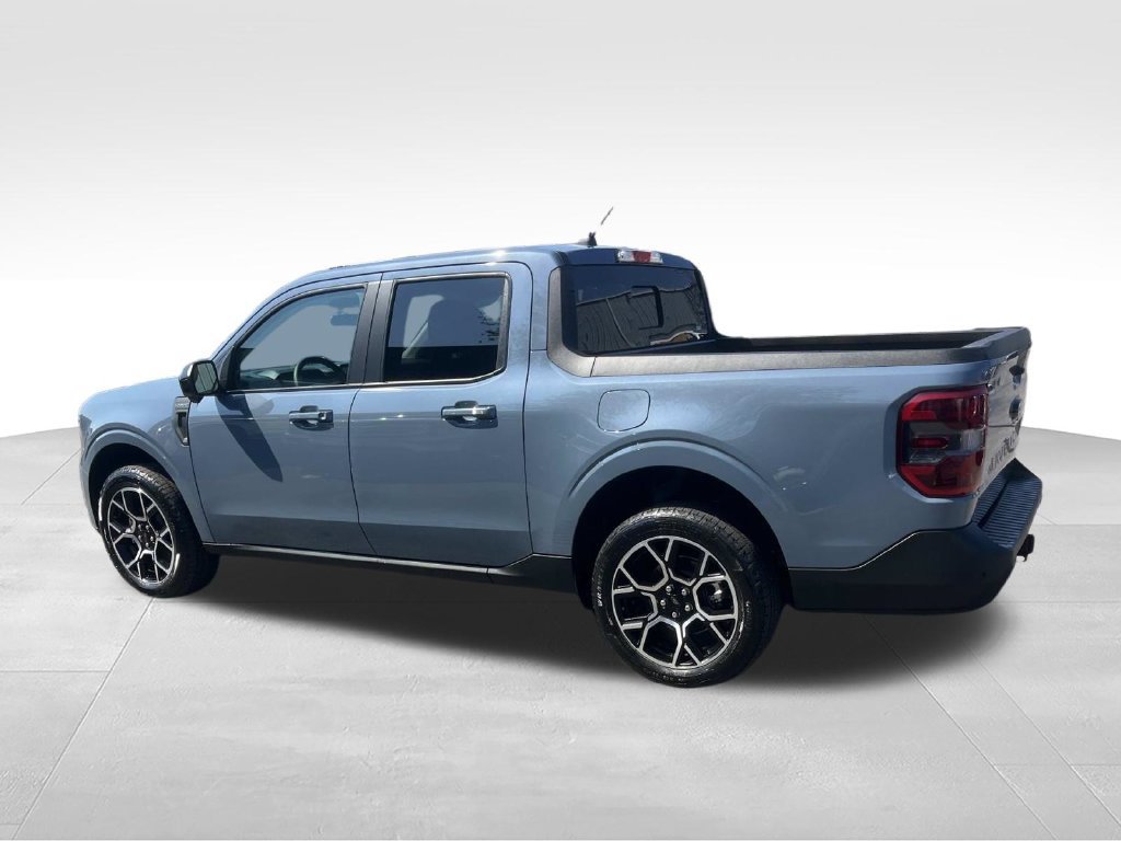 Certified 2025 Ford Maverick Lariat w/ 4K Tow Package AWD/4WD image 8