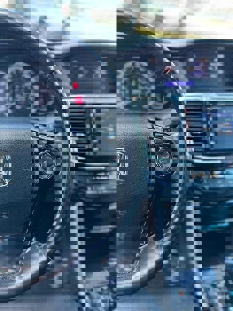 Used 2017 Honda Accord EX-L image 14