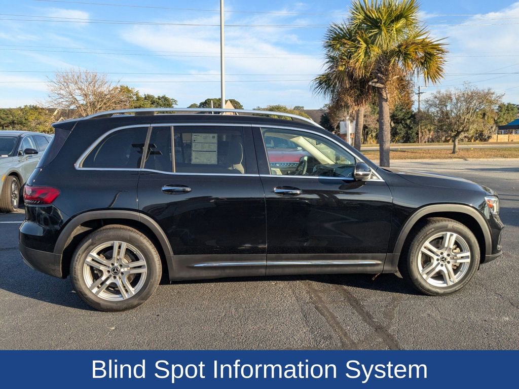 Used 2020 Mercedes-Benz GLB 250 image 3