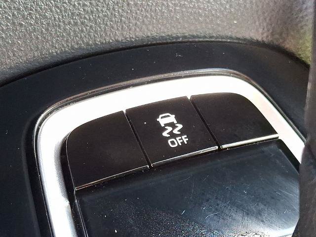 Used 2024 Toyota Corolla LE FWD image 23