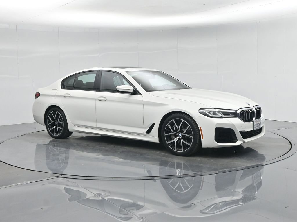 Used 2022 BMW 540i 540i w/ Executive Package image 3