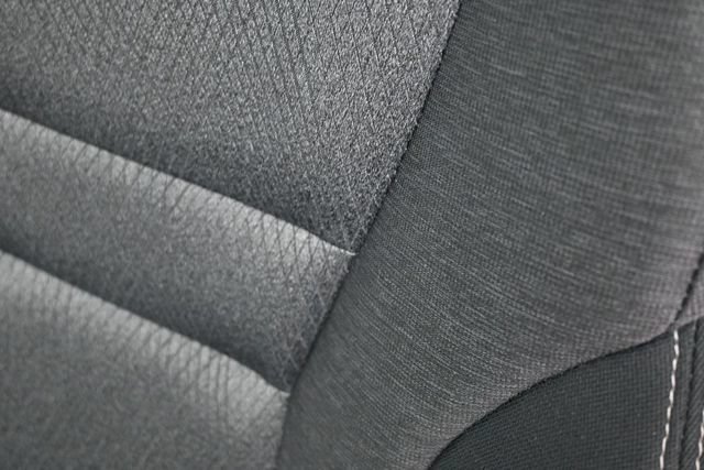 Used 2025 Nissan Rogue SV FWD image 13