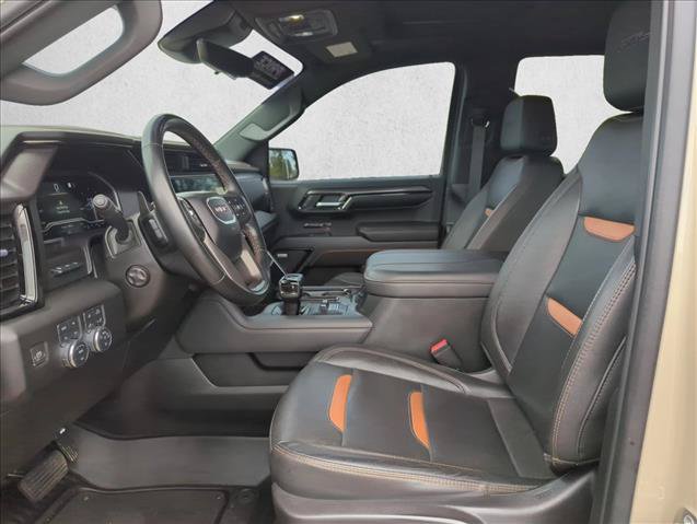 Used 2023 GMC Sierra 1500 AT4 w/ Technology Package AWD/4WD image 9
