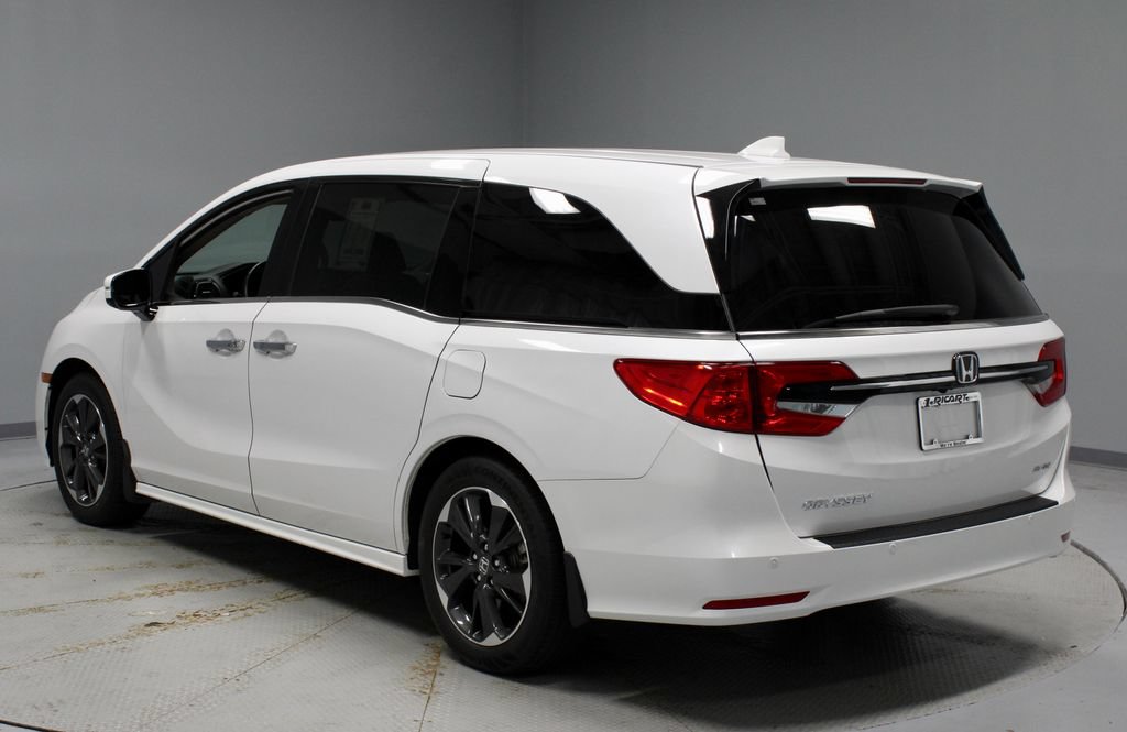 Used 2024 Honda Odyssey Elite image 11