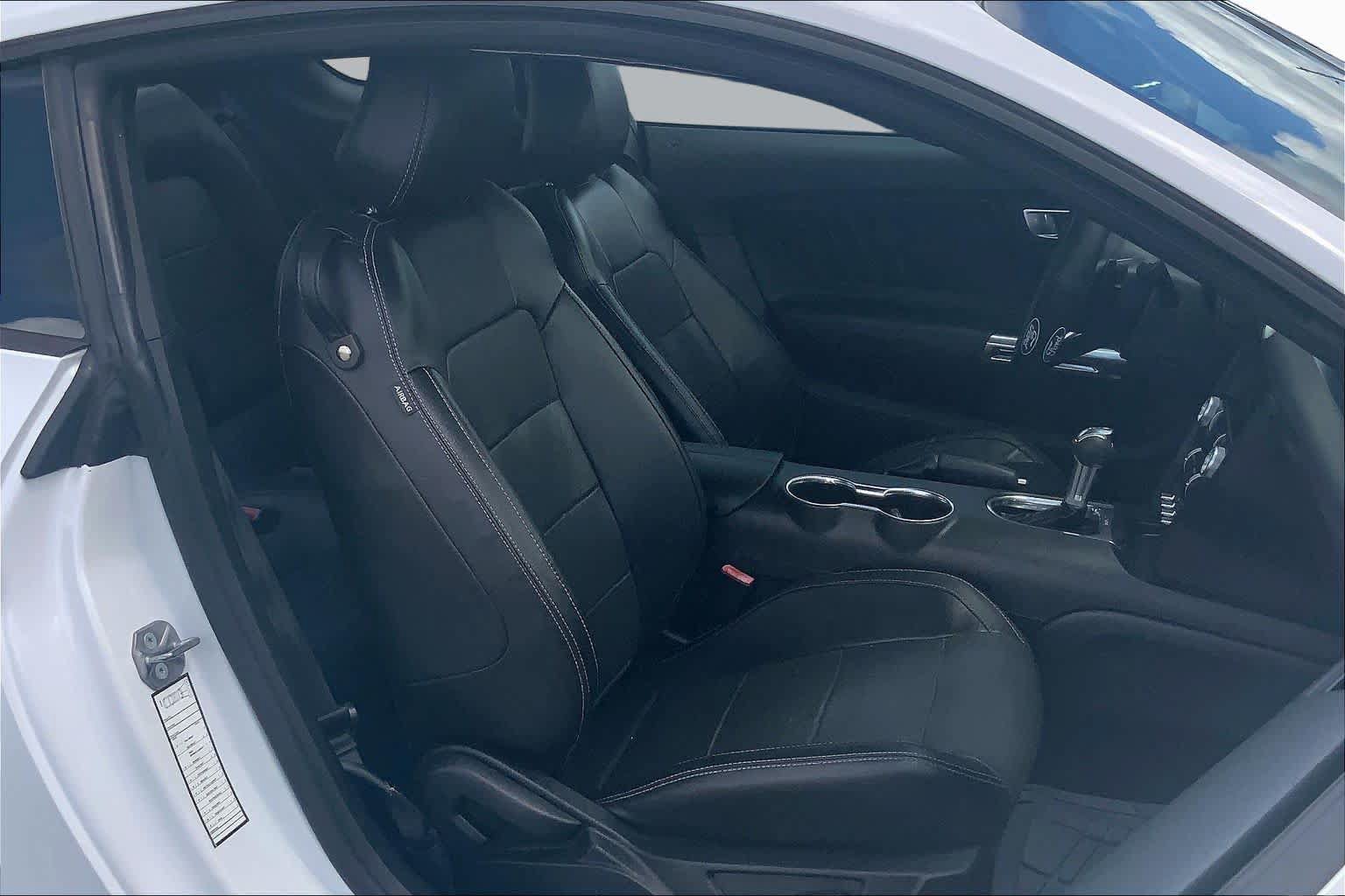 Certified 2020 Ford Mustang Premium RWD image 9