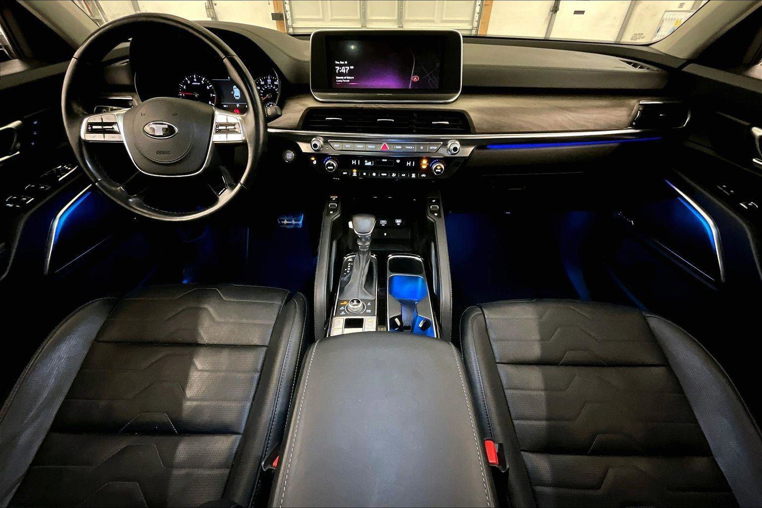 Used 2021 Kia Telluride SX w/ SX Prestige Package image 14