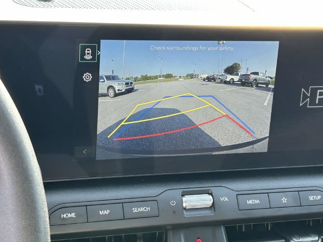 Used 2025 Kia K4 FWD image 23