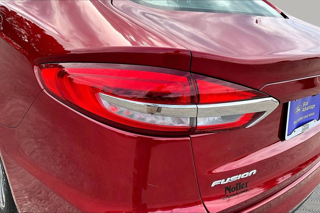 Certified 2019 Ford Fusion SEL AWD/4WD image 30