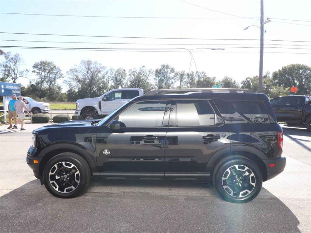 Certified 2024 Ford Bronco Sport Outer Banks w/ Tech Package image 2