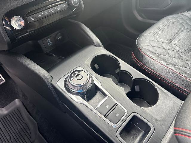 Certified 2023 Ford Escape ST-Line Elite w/ Premium Technology Package AWD/4WD image 24