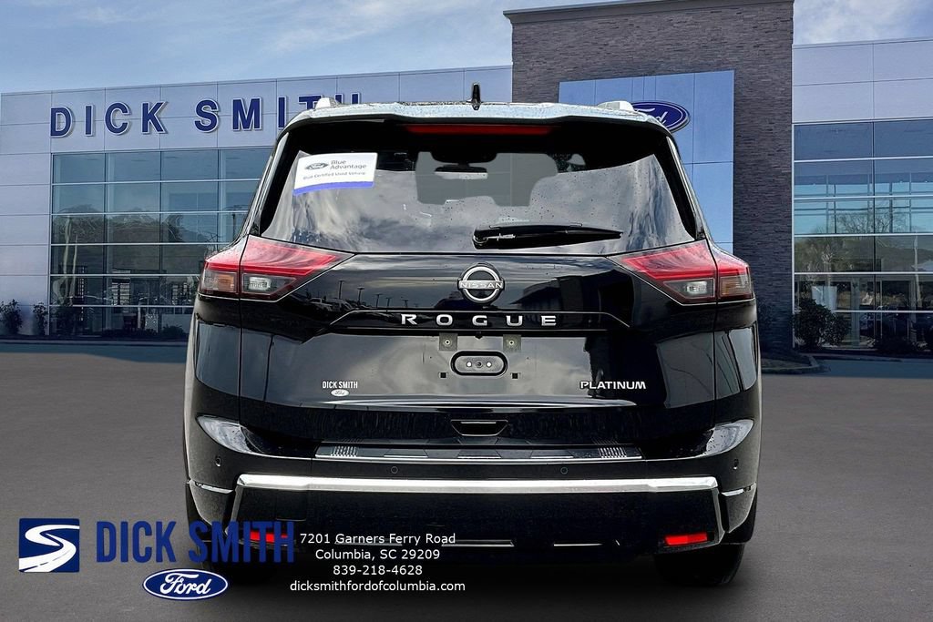 Used 2024 Nissan Rogue Platinum FWD image 5