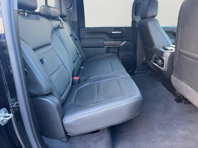 Used 2021 GMC Sierra 3500 Denali w/ Denali Ultimate Package AWD/4WD image 8
