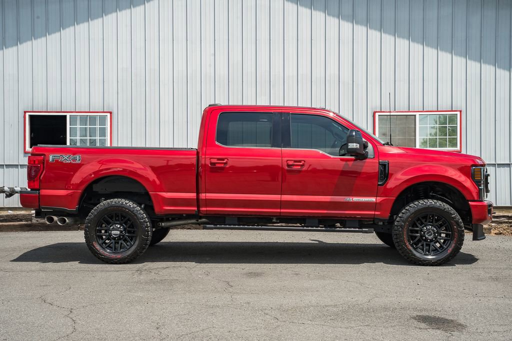 Certified 2022 Ford F250 Lariat w/ Black Appearance Package AWD/4WD image 3