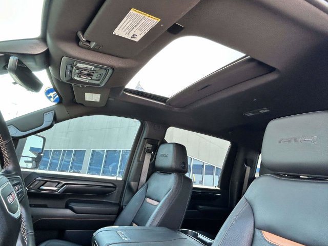 Used 2024 GMC Sierra 2500 AT4 w/ AT4 Premium Plus Package AWD/4WD image 21