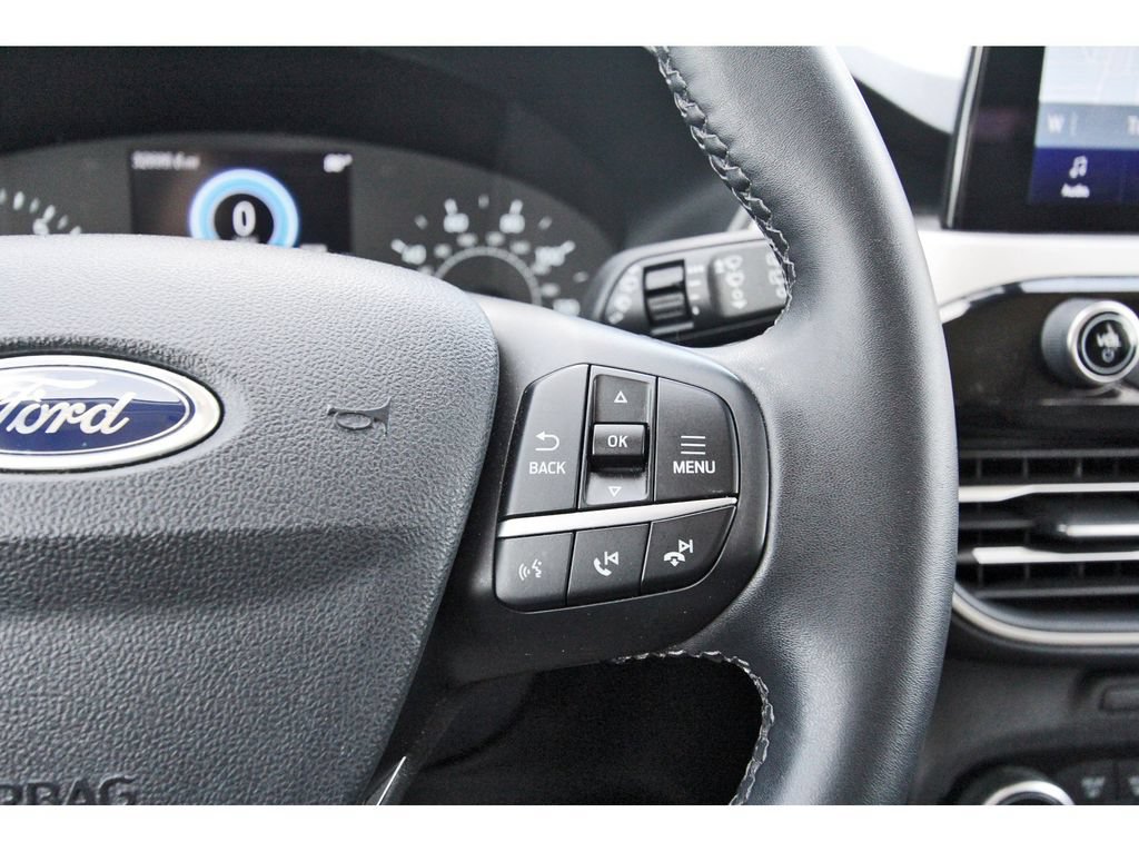 Certified 2022 Ford Escape SE w/ SE Sport Appearance Package FWD image 24