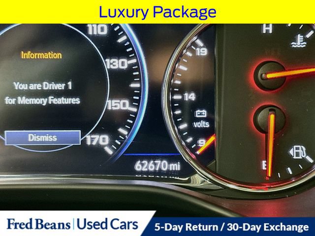 Used 2020 GMC Acadia SLT w/ Driver Alert Package II AWD/4WD image 15