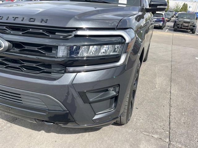 Certified 2023 Ford Expedition Limited image 9