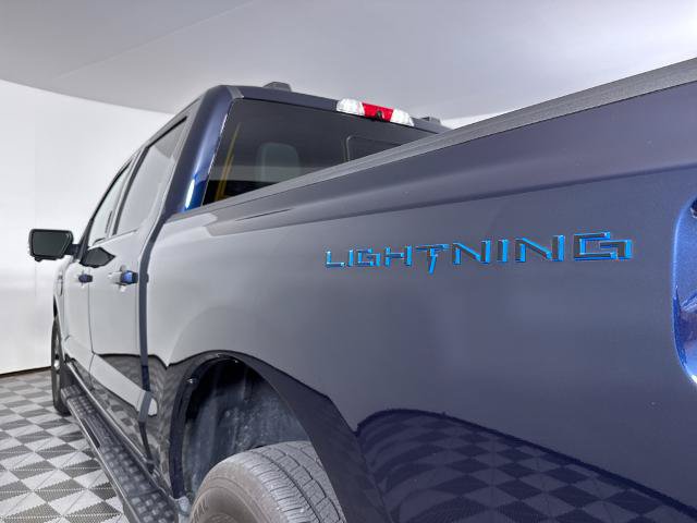 Certified 2022 Ford F150 Lightning Lariat AWD/4WD image 25