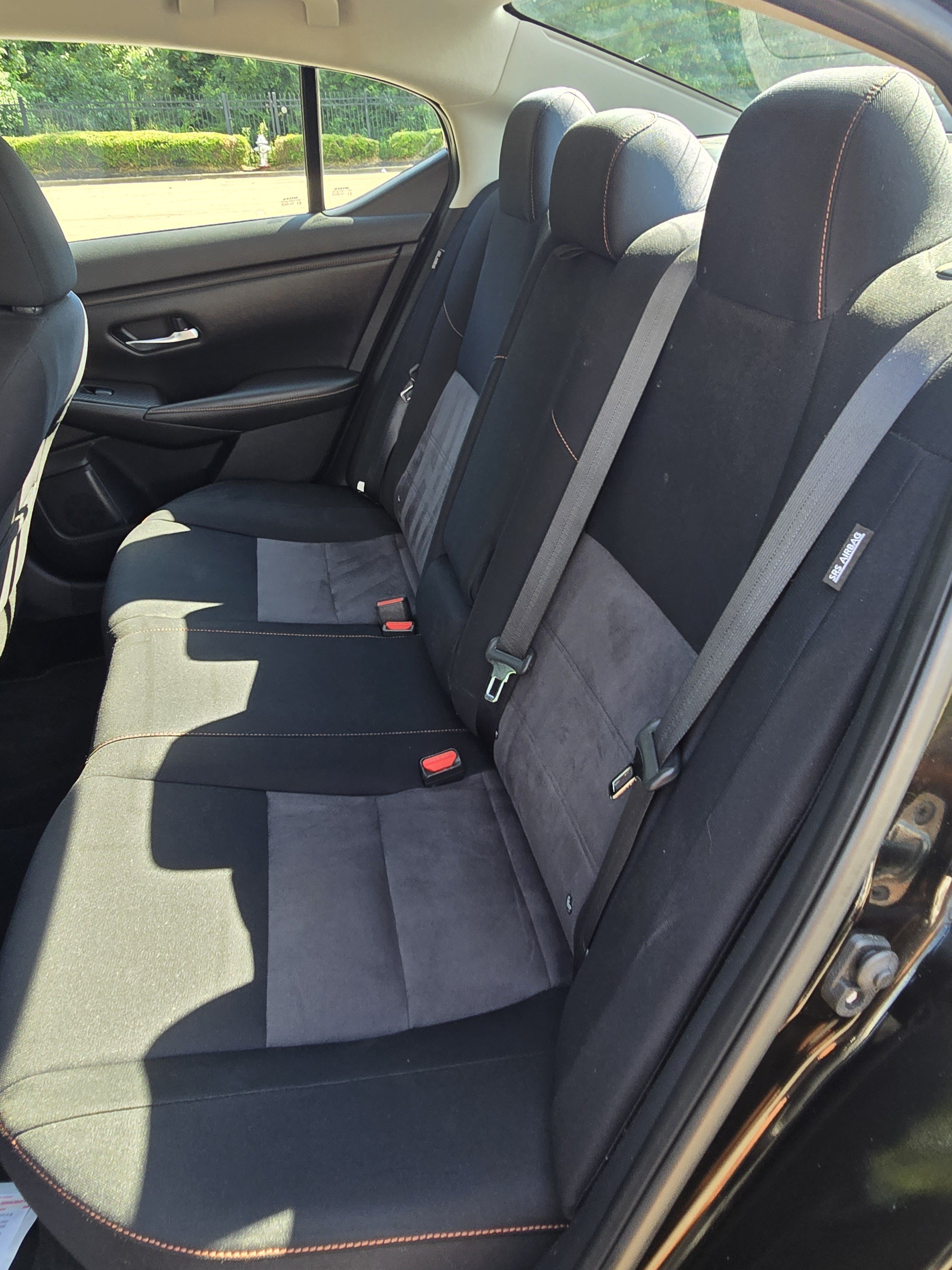 Used 2020 Nissan Sentra SR FWD image 12