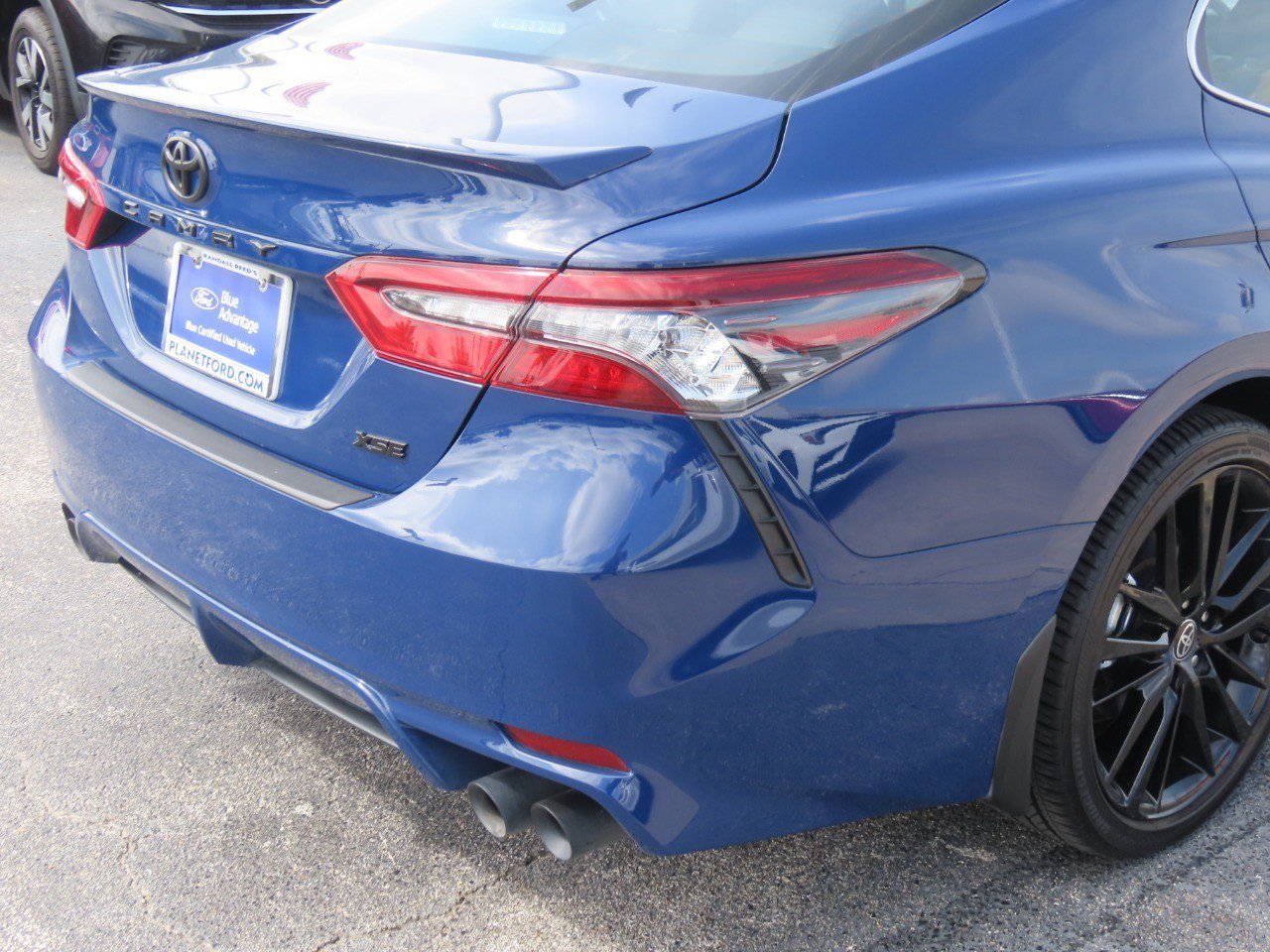 Used 2024 Toyota Camry XSE FWD image 10
