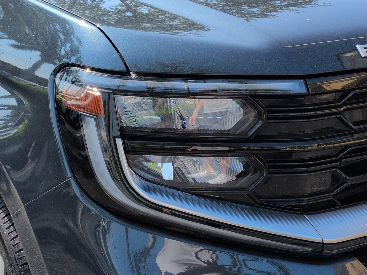 Certified 2025 Ford Expedition Max Platinum w/ Platinum Ultimate Package AWD/4WD image 10