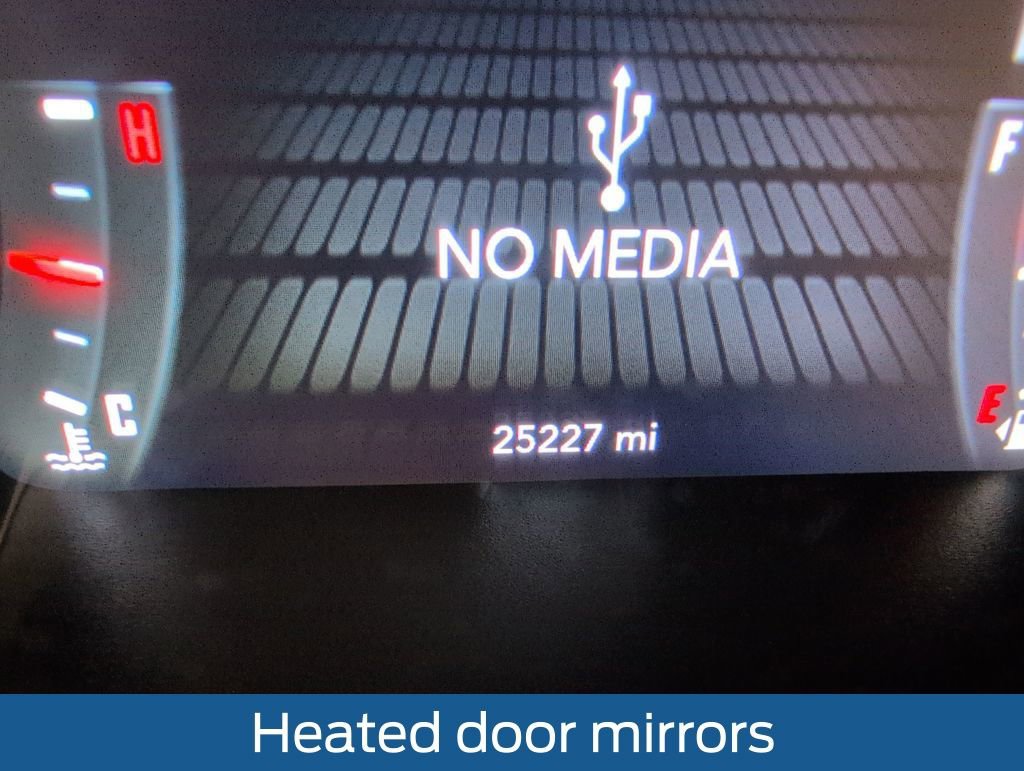 Used 2022 Dodge Challenger SXT image 27